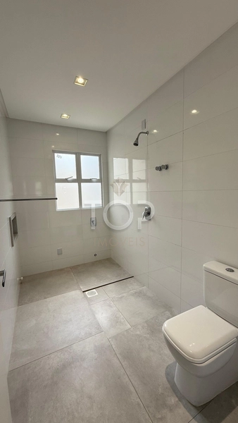 SEMI MOBILIADO EM MEIA PRAIA: 22ª foto da galeria de imagens do imóvel