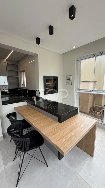 SEMI MOBILIADO EM MEIA PRAIA: 4ª foto da galeria de imagens do imóvel