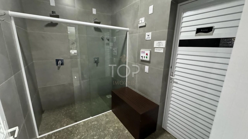 SEMI MOBILIADO EM MEIA PRAIA: 28ª foto da galeria de imagens do imóvel