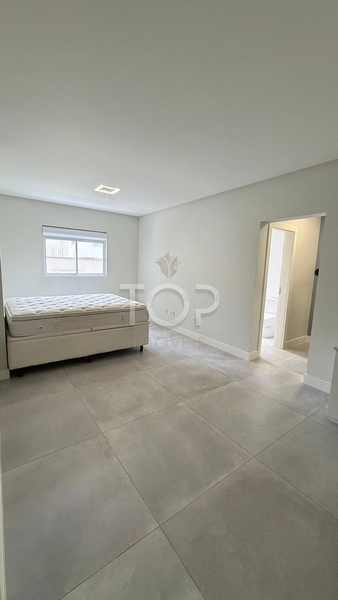 SEMI MOBILIADO EM MEIA PRAIA: 9ª foto da galeria de imagens do imóvel