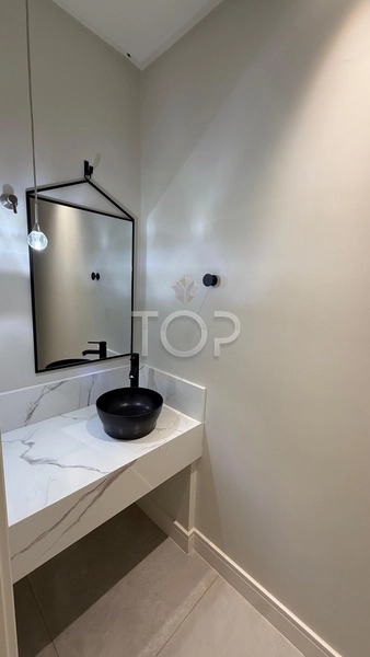 SEMI MOBILIADO EM MEIA PRAIA: 15ª foto da galeria de imagens do imóvel