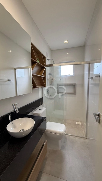 SEMI MOBILIADO EM MEIA PRAIA: 8ª foto da galeria de imagens do imóvel