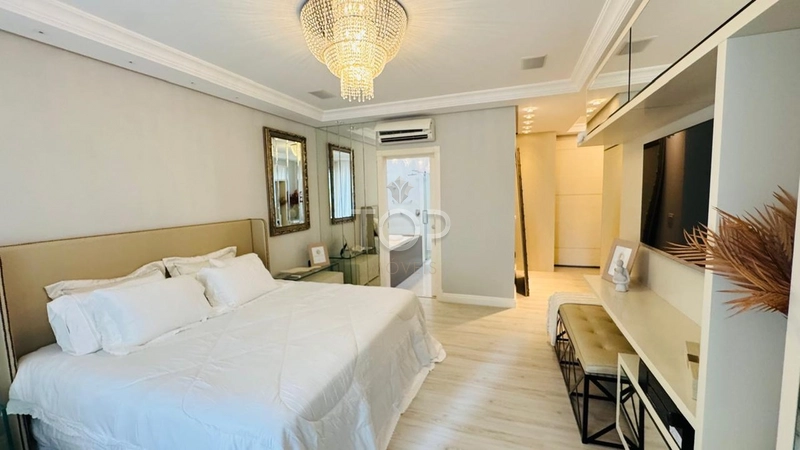 FRENTE MAR FINAMENTE MOBILIADO EM MEIA PRAIA: 53ª foto da galeria de imagens do imóvel