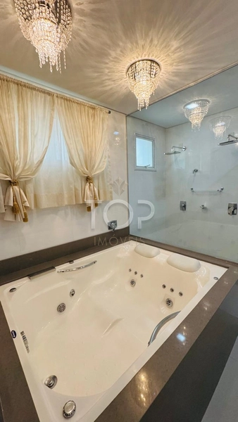 FRENTE MAR FINAMENTE MOBILIADO EM MEIA PRAIA: 41ª foto da galeria de imagens do imóvel