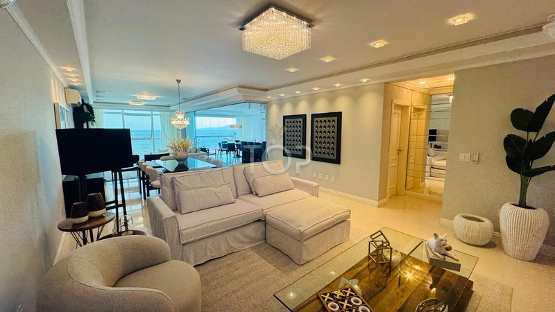 FRENTE MAR FINAMENTE MOBILIADO EM MEIA PRAIA: 26ª foto da galeria de imagens do imóvel