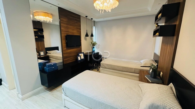 FRENTE MAR FINAMENTE MOBILIADO EM MEIA PRAIA: 27ª foto da galeria de imagens do imóvel