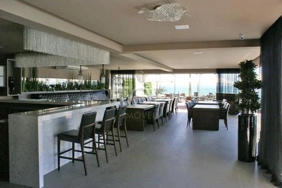 FRENTE MAR FINAMENTE MOBILIADO EM MEIA PRAIA: 10ª foto da galeria de imagens do imóvel