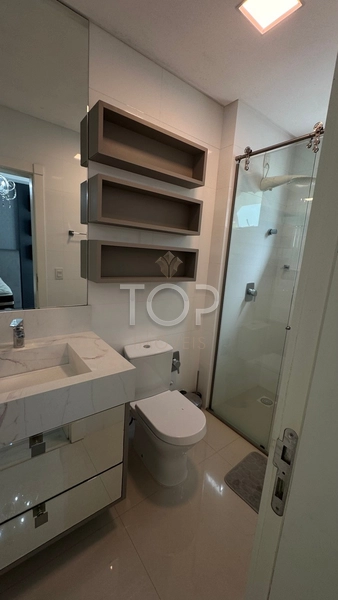 FRENTE MAR FINAMENTE MOBILIADO EM MEIA PRAIA: 42ª foto da galeria de imagens do imóvel