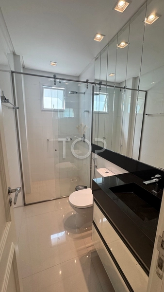 FRENTE MAR FINAMENTE MOBILIADO EM MEIA PRAIA: 39ª foto da galeria de imagens do imóvel