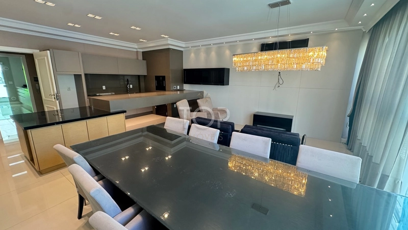 FRENTE MAR FINAMENTE MOBILIADO EM MEIA PRAIA: 35ª foto da galeria de imagens do imóvel