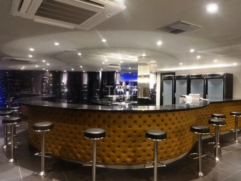 FRENTE MAR FINAMENTE MOBILIADO EM MEIA PRAIA: 23ª foto da galeria de imagens do imóvel