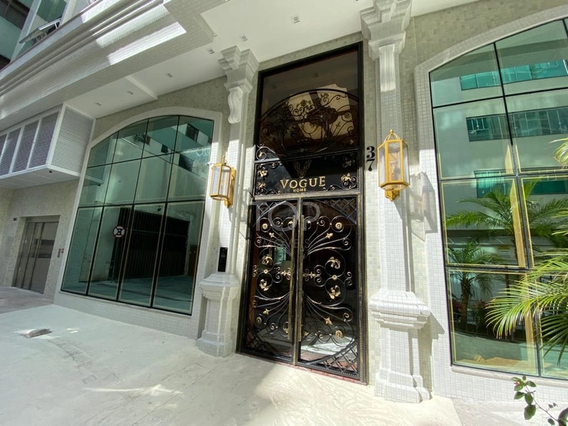 FRENTE MAR MOBILIADO EM MEIA PRAIA: 42ª foto da galeria de imagens do imóvel