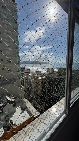 FRENTE MAR MOBILIADO EM MEIA PRAIA: 45ª foto da galeria de imagens do imóvel