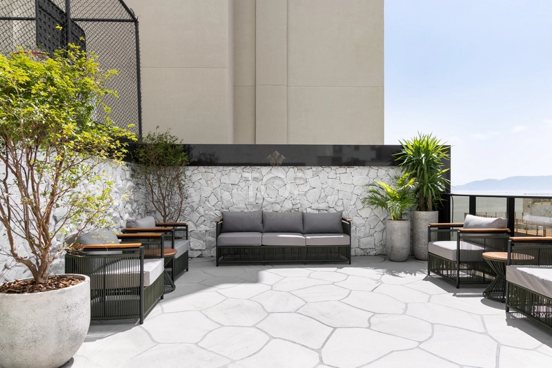 APARTAMENTO DECORADO SHOWRROM EM MEIA PRAIA: 65ª foto da galeria de imagens do imóvel