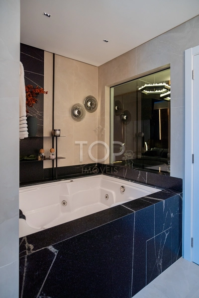 APARTAMENTO DECORADO SHOWRROM EM MEIA PRAIA: 39ª foto da galeria de imagens do imóvel