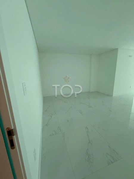 APARTAMENTO 3 SUITES EM MEIA PRAIA: 16ª foto da galeria de imagens do imóvel