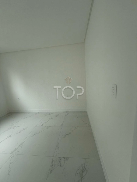 APARTAMENTO 3 SUITES EM MEIA PRAIA: 12ª foto da galeria de imagens do imóvel