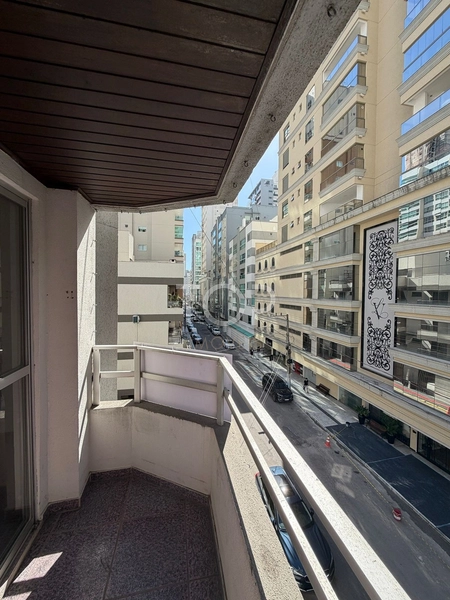 OPORTUNIDADE UNICA NA MEIA PRAIA PARA INVESTIMENTO: 1ª foto da galeria de imagens do imóvel