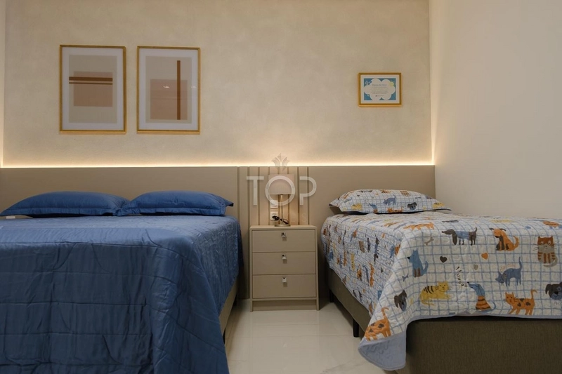 APARTAMENTO FINAMENTE MOBILIADO EM MEIA PRAIA: 26ª foto da galeria de imagens do imóvel