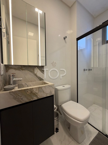 APARTAMENTO FINAMENTE MOBILIADO EM MEIA PRAIA: 6ª foto da galeria de imagens do imóvel