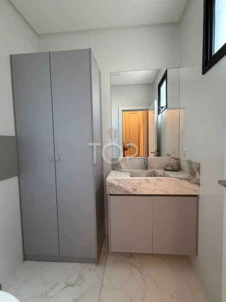 APARTAMENTO FINAMENTE MOBILIADO EM MEIA PRAIA: 10ª foto da galeria de imagens do imóvel