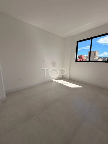 PRONTO PARA MORAR EM ITAPEMA: 2ª foto da galeria de imagens do imóvel