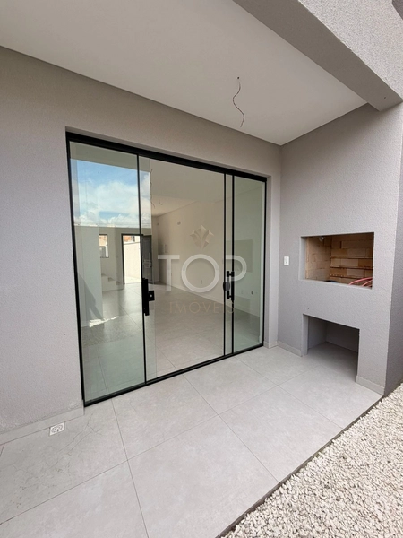 SOBRADO PRONTO PARA MORAR EM ITAPEMA: 3ª foto da galeria de imagens do imóvel