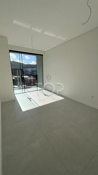 SOBRADO PRONTO PARA MORAR EM ITAPEMA: 13ª foto da galeria de imagens do imóvel