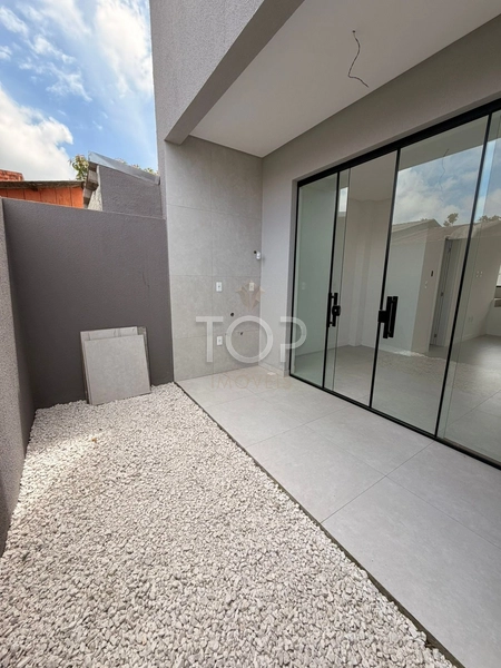 SOBRADO PRONTO PARA MORAR EM ITAPEMA: 7ª foto da galeria de imagens do imóvel