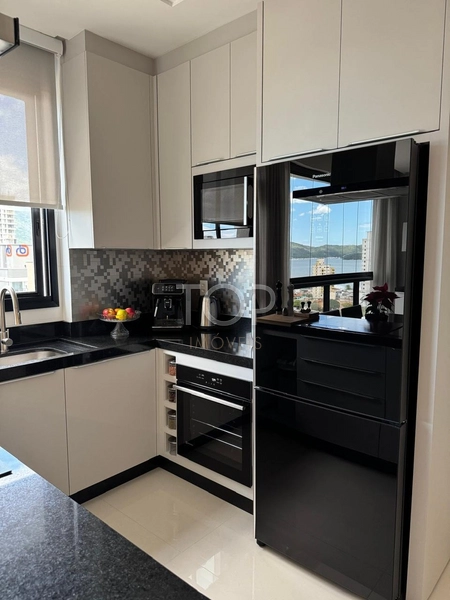 Finamente mobiliado, 120m do mar, em Porto Belo: 16ª foto da galeria de imagens do imóvel