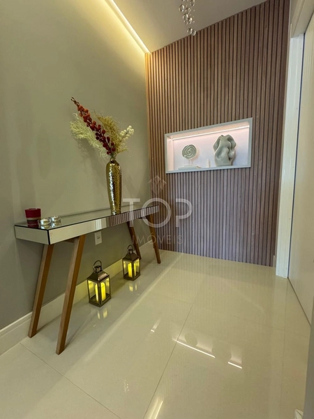 Finamente mobiliado, 120m do mar, em Porto Belo: 7ª foto da galeria de imagens do imóvel