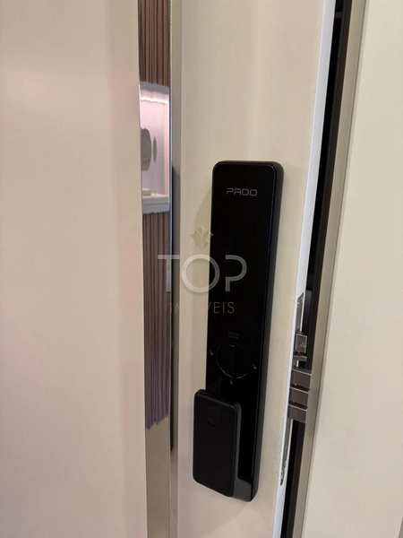 Finamente mobiliado, 120m do mar, em Porto Belo: 2ª foto da galeria de imagens do imóvel