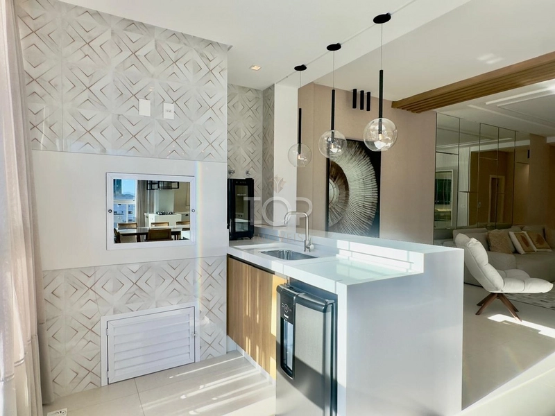 APARTAMENTO PRONTO 3 SUITES NA MEIA PRAIA: 51ª foto da galeria de imagens do imóvel