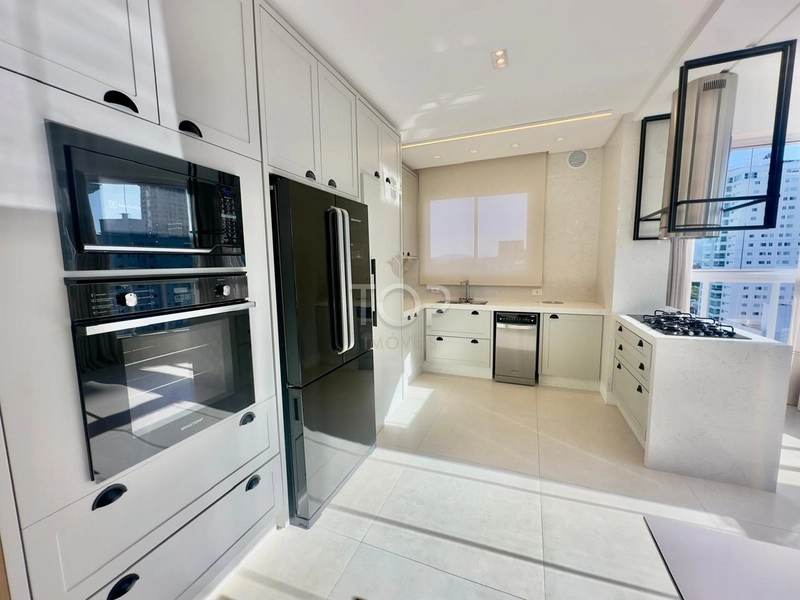 APARTAMENTO PRONTO 3 SUITES NA MEIA PRAIA: 36ª foto da galeria de imagens do imóvel