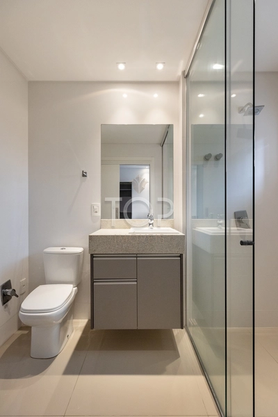 FINAMENTE MOBILIADO EM MEIA PRAIA: 30ª foto da galeria de imagens do imóvel