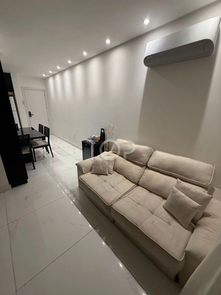 MOBILIADO EM ITAPEMA: 3ª foto da galeria de imagens do imóvel