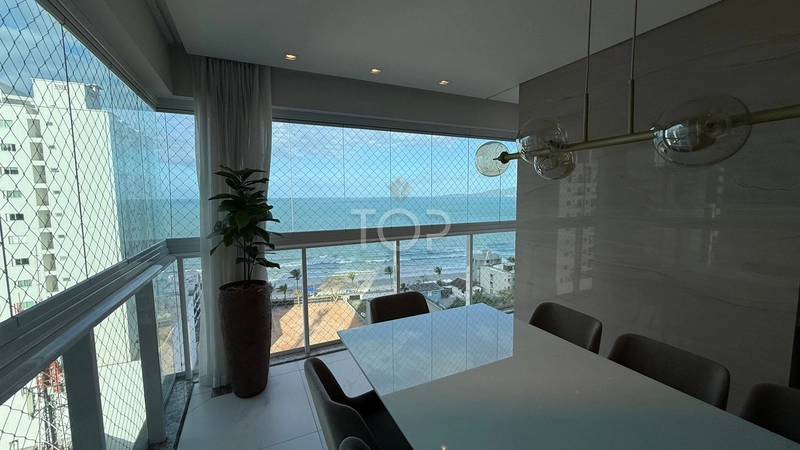 MOBILIADO EM MEIA PRAIA: 1ª foto da galeria de imagens do imóvel