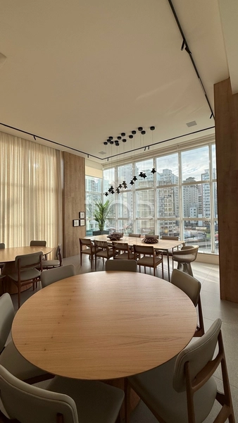 MOBILIADO EM MEIA PRAIA: 12ª foto da galeria de imagens do imóvel