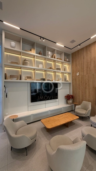 MOBILIADO EM MEIA PRAIA: 13ª foto da galeria de imagens do imóvel