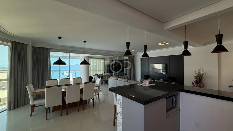 MOBILIADO COM VISTA PARA O MAR EM ITAPEMA: 2ª foto da galeria de imagens do imóvel