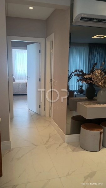 APARTAMENTO FINAMENTE MOBILIADO EM MEIA PRAIA: 28ª foto da galeria de imagens do imóvel