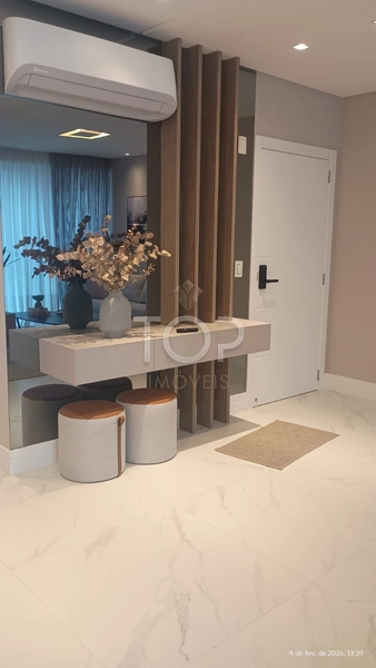 APARTAMENTO FINAMENTE MOBILIADO EM MEIA PRAIA: 24ª foto da galeria de imagens do imóvel