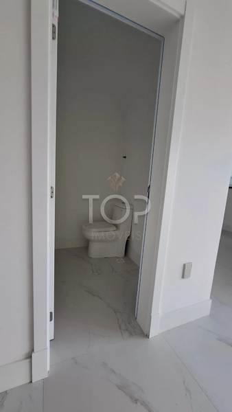 Apartamento Pronto 03 Suítes próximo do Mar em Meia Praia: 11ª foto da galeria de imagens do imóvel