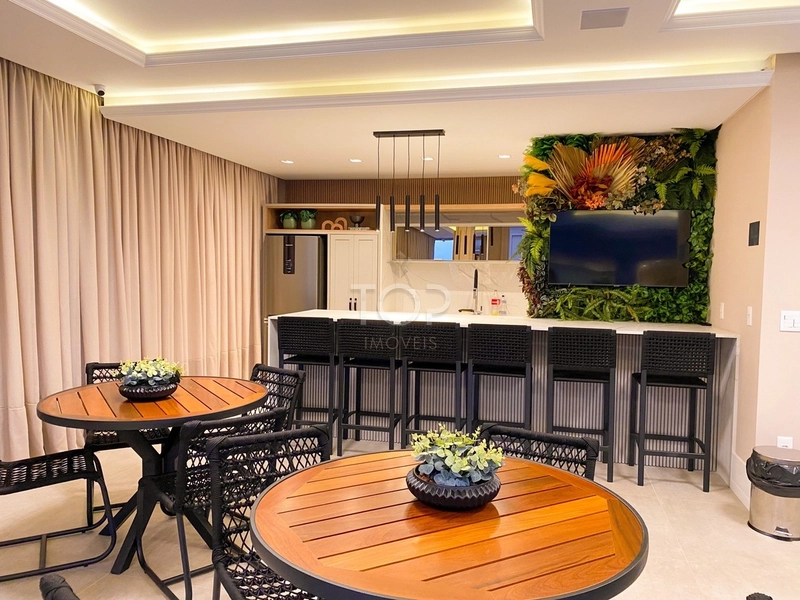 Apartamento Pronto 03 Suítes próximo do Mar em Meia Praia: 18ª foto da galeria de imagens do imóvel