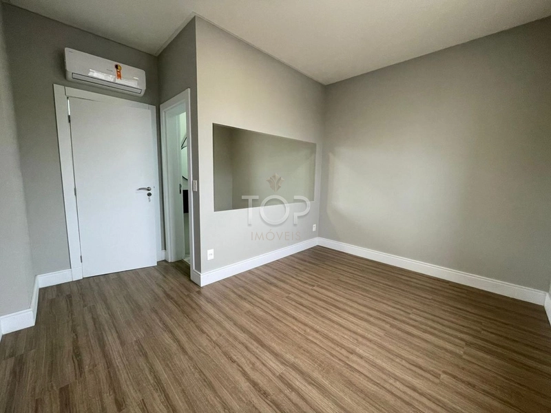 PRONTO PARA MORAR EM BALNEÁRIO PEREQUÊ: 21ª foto da galeria de imagens do imóvel