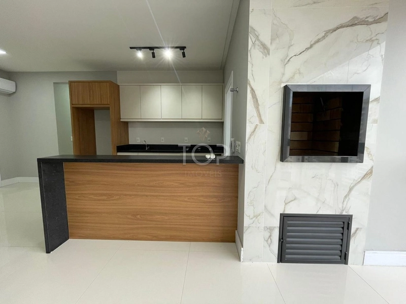 PRONTO PARA MORAR EM BALNEÁRIO PEREQUÊ: 3ª foto da galeria de imagens do imóvel