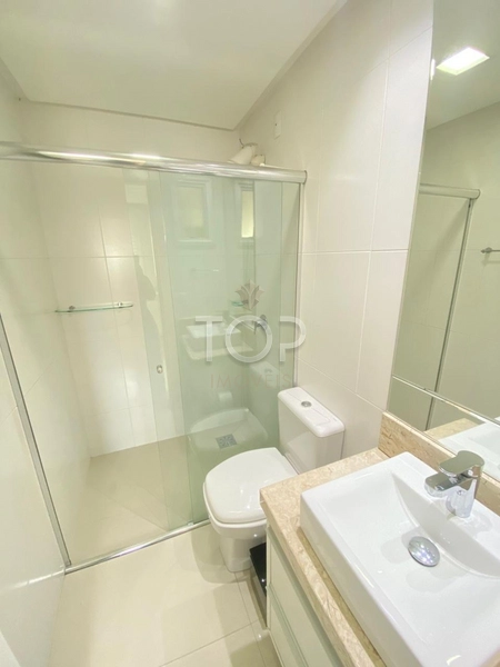 COBERTURA MOBILIADA EM MEIA PRAIA: 19ª foto da galeria de imagens do imóvel