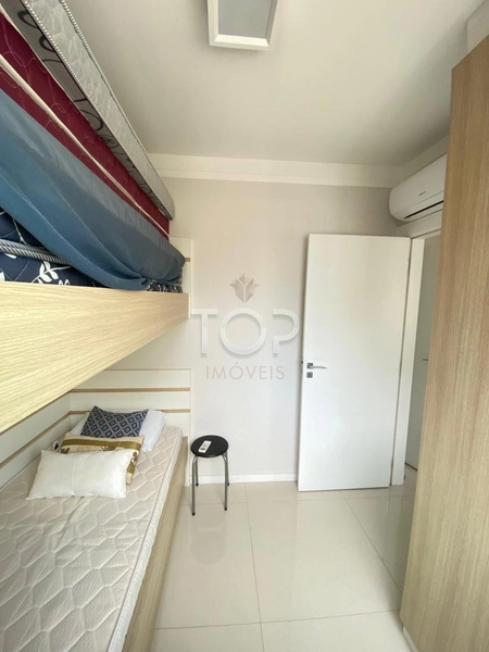 COBERTURA MOBILIADA EM MEIA PRAIA: 22ª foto da galeria de imagens do imóvel