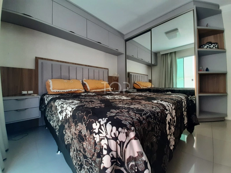 APARTAMENTO DIFERENCIADO MOBILIADO A 400MTS DO MAR EM MEIA PRAIA: 13ª foto da galeria de imagens do imóvel