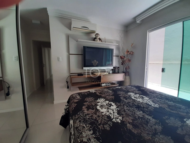 APARTAMENTO DIFERENCIADO MOBILIADO A 400MTS DO MAR EM MEIA PRAIA: 14ª foto da galeria de imagens do imóvel